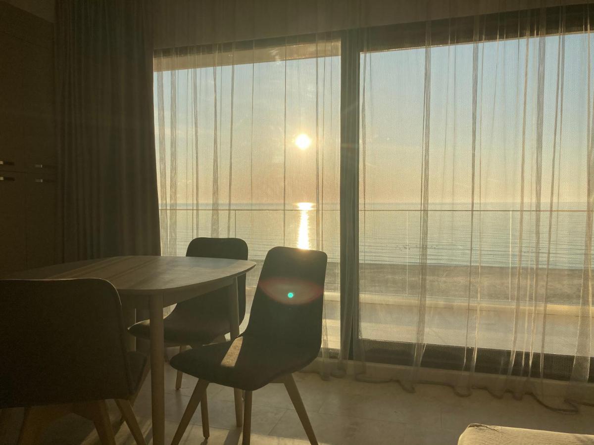 Apartament Sarah Morningstar Năvodari Zewnętrze zdjęcie