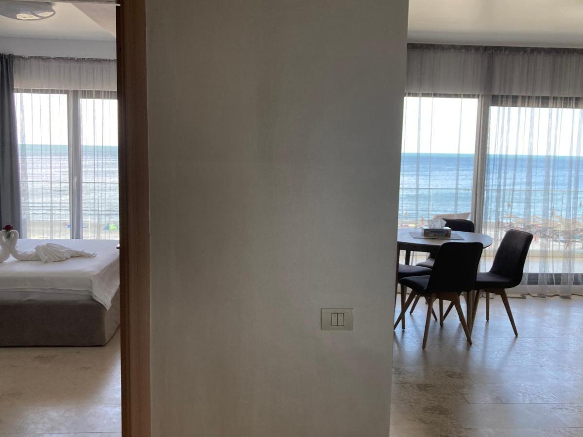Apartament Sarah Morningstar Năvodari Zewnętrze zdjęcie